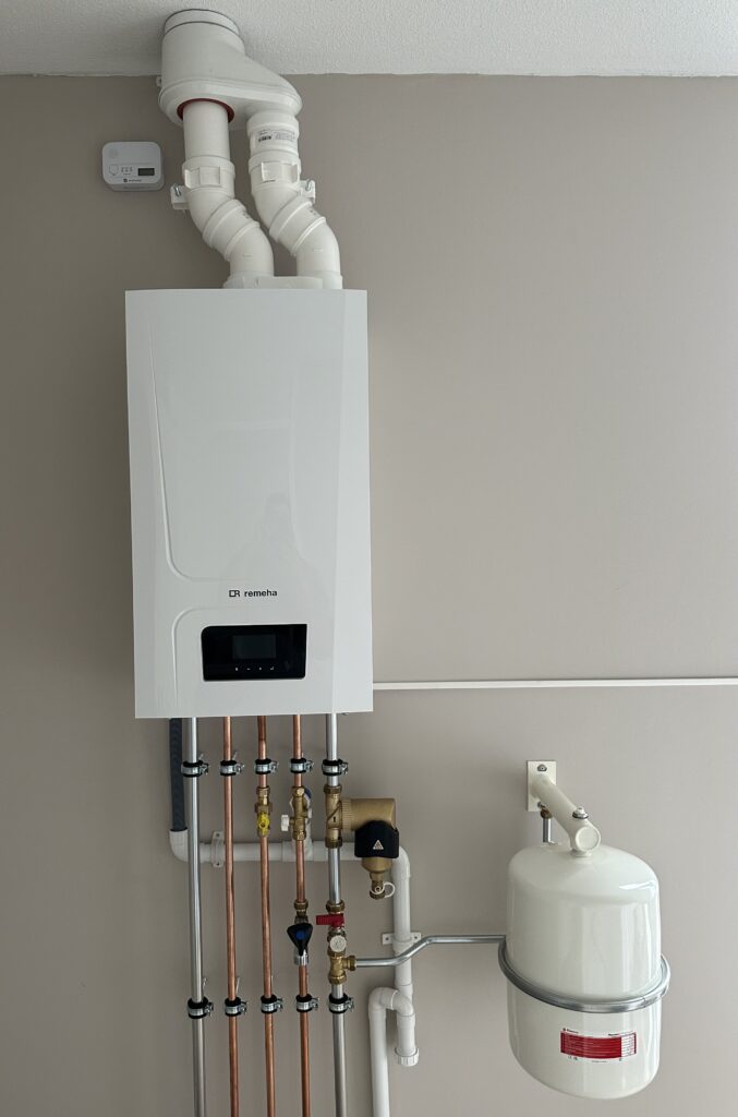 Remeha cv-ketel installatieproject door Warmte Enzo | specialist cv-ketels Den Haag